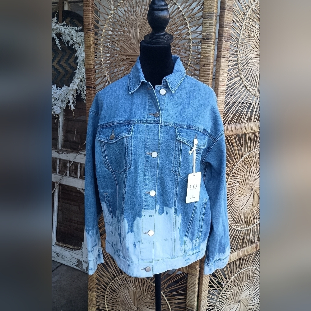 NWT Letter To Juliet Blue and White Denim Jacket